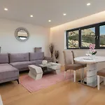 Sun&sea Deluxe Apartment,free Parking Makarska