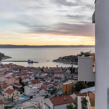 Sun&sea Deluxe Apartment,free Parking Apartament Makarska